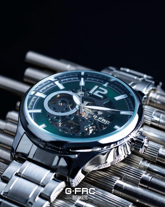 Gray helmet for bikers