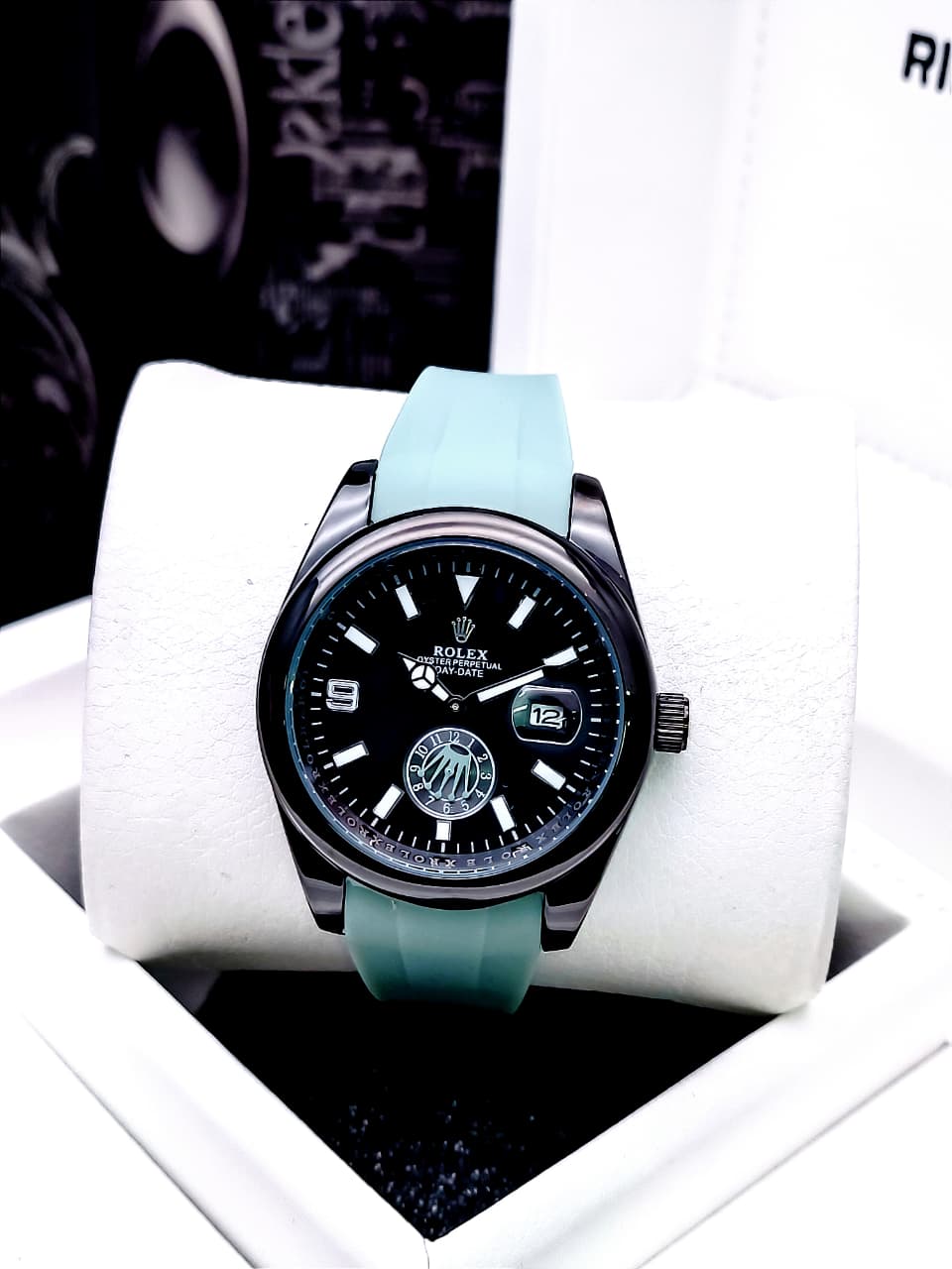 Gray helmet for bikers